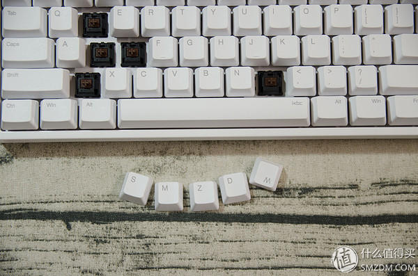 蓝牙与机械的碰撞：iKBC DC108 双模键盘 开箱及使用评测