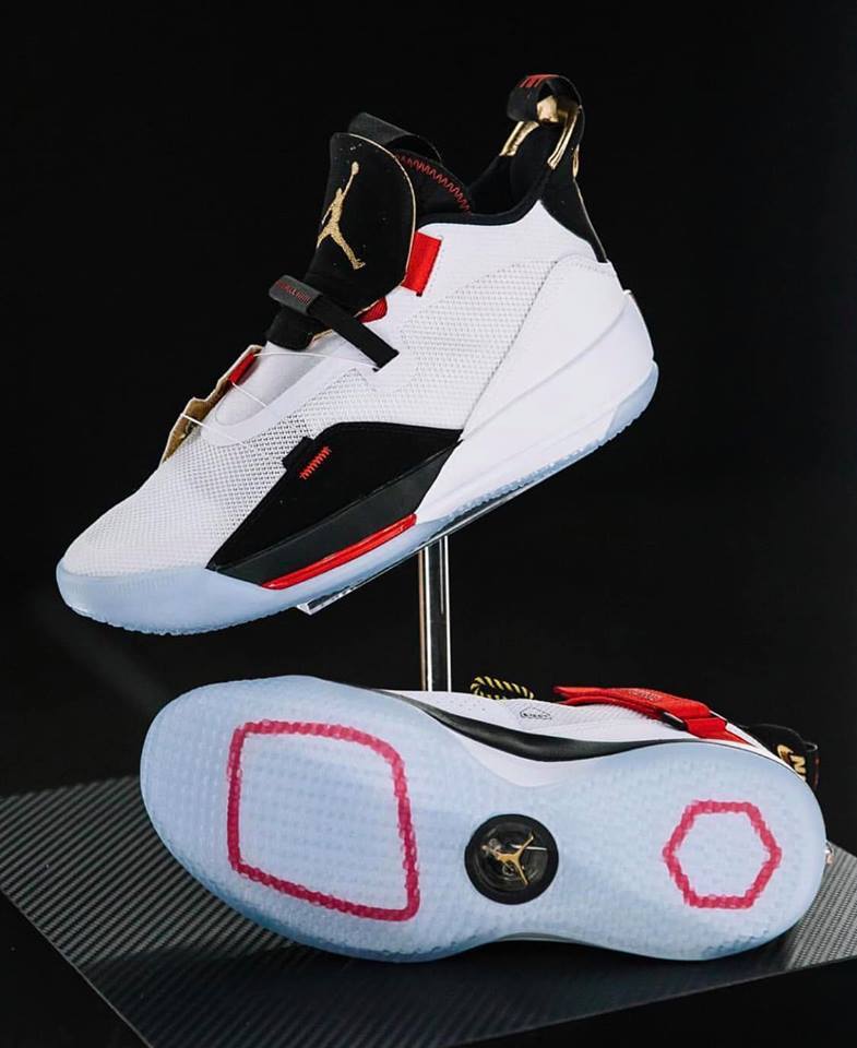 Air Jordan 33,发售  凝结 AJ 系列的设计精华！难怪 Air Jordan 33 如此优秀！