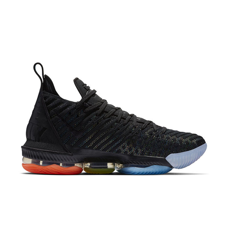 Nike,LeBron 16,I Promise  勒布朗慈善配色！细节超丰富的彩虹 LeBron 16 “I Promise” 即将发售！