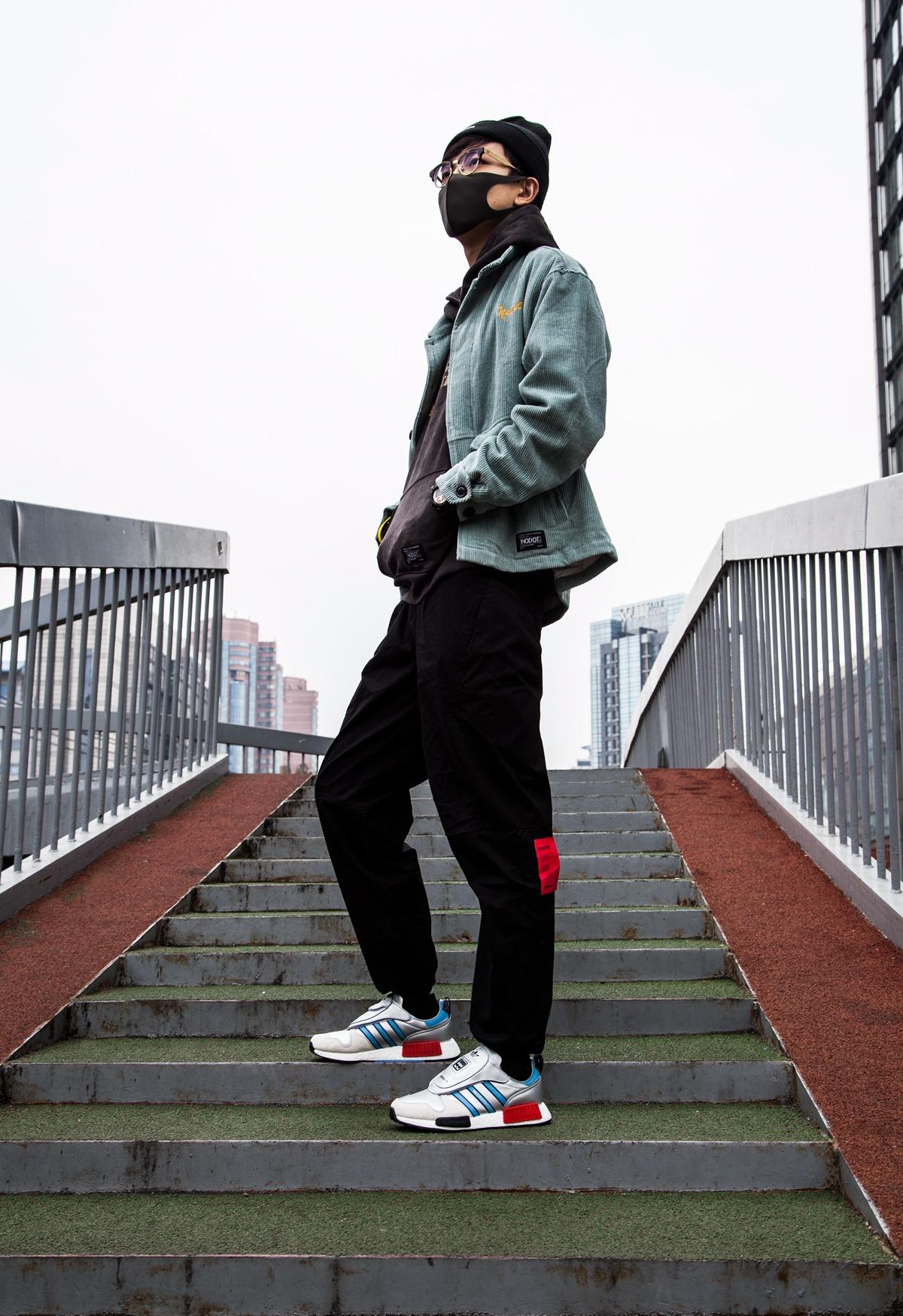 adidas,Naver Made  花一双的钱，体验最经典的两双鞋！这种机会这辈子可能只有一次