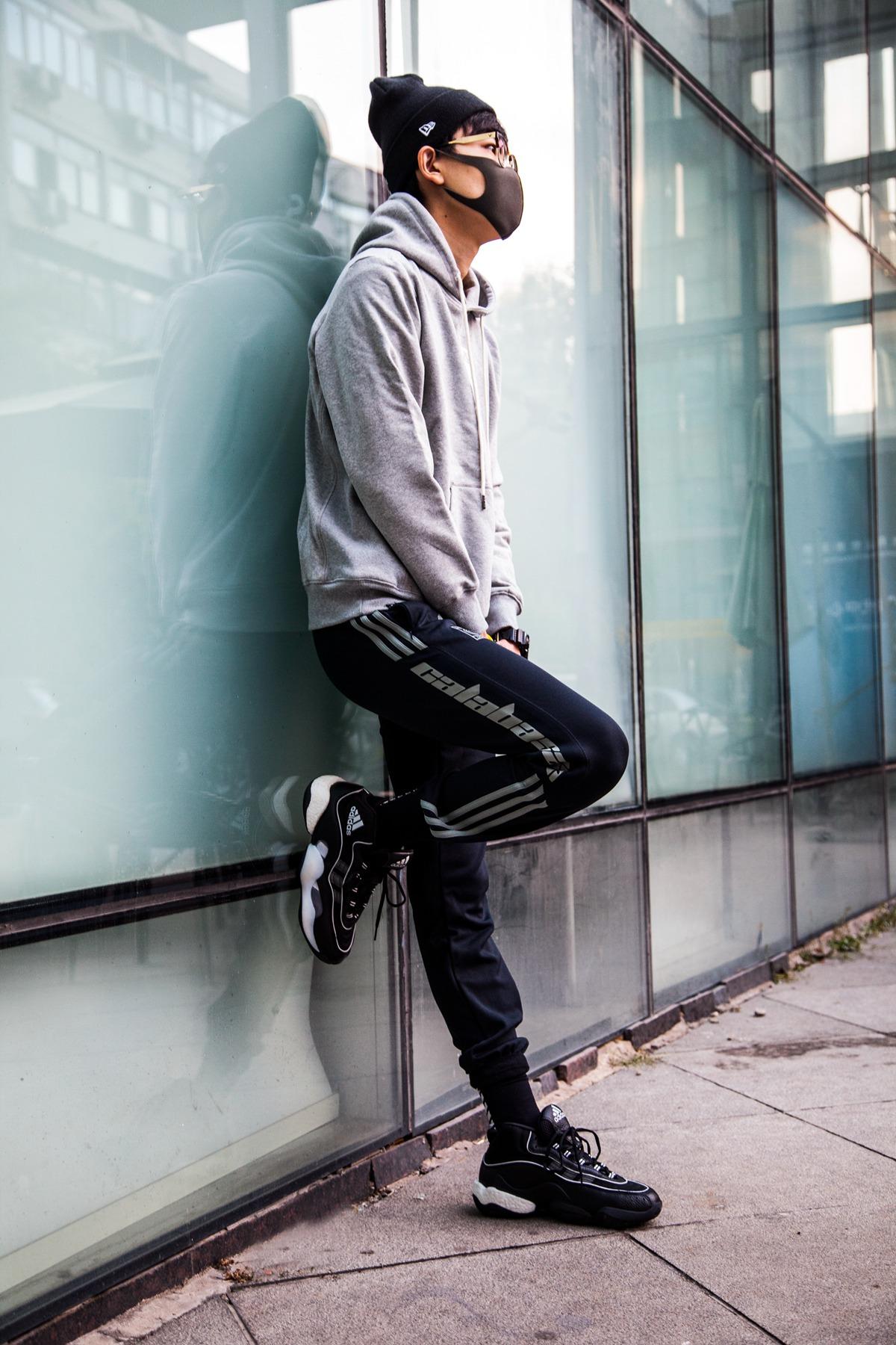 adidas,Naver Made  花一双的钱，体验最经典的两双鞋！这种机会这辈子可能只有一次
