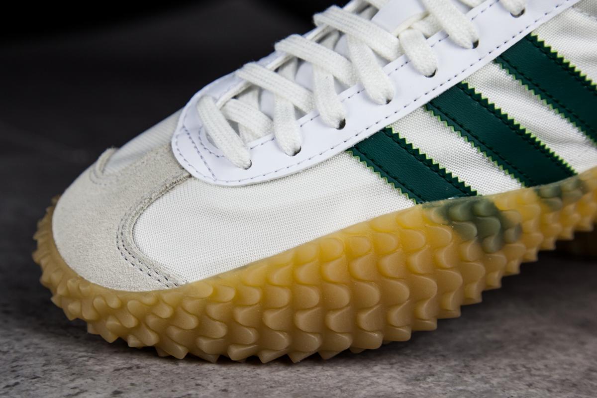 adidas,Naver Made  花一双的钱，体验最经典的两双鞋！这种机会这辈子可能只有一次