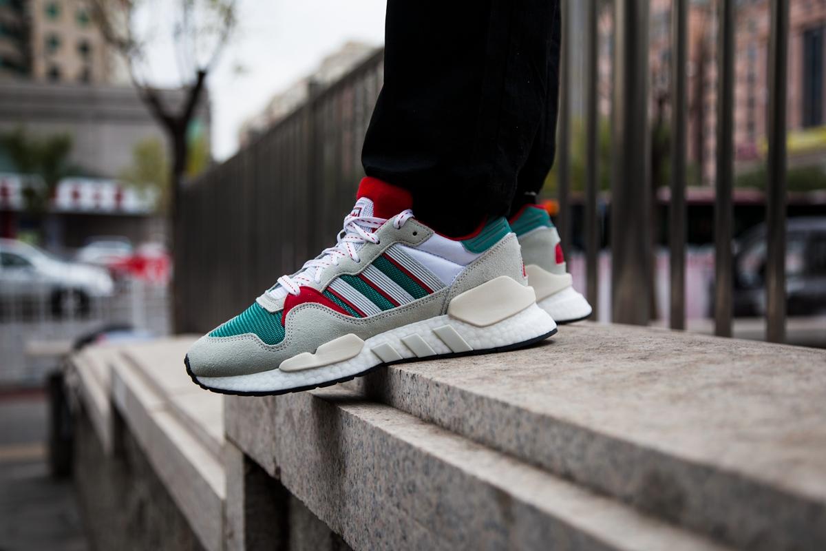 adidas,Naver Made  花一双的钱，体验最经典的两双鞋！这种机会这辈子可能只有一次