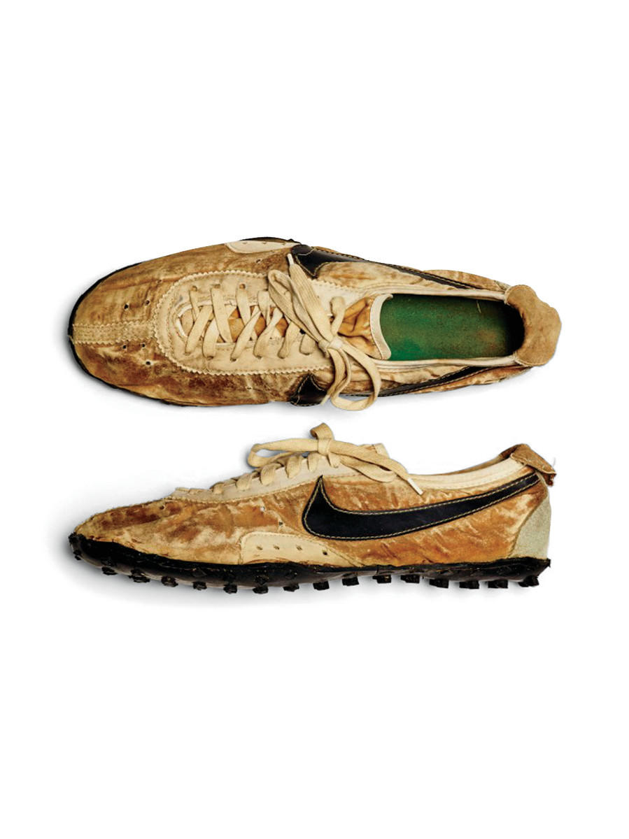 Nike,Moon Racer,QS,发售,BV7779-1  致敬元祖级跑鞋！Nike Moon Racer 全新配色即将发售！