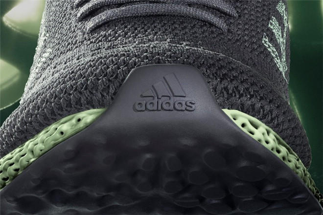 I-SIZE MEDIA SNEAKER文化为主要内容的潮流杂志