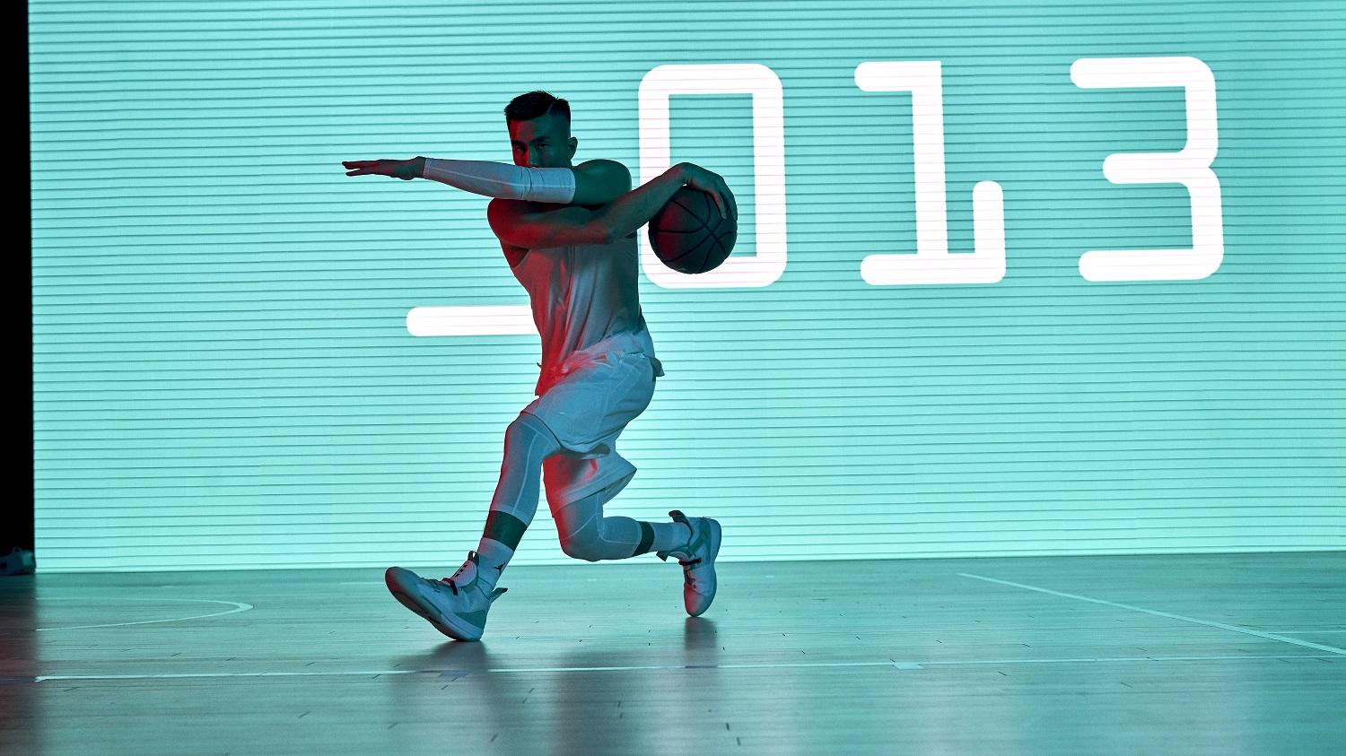 jordan品牌发布airjordanxxxiii郭艾伦球员版