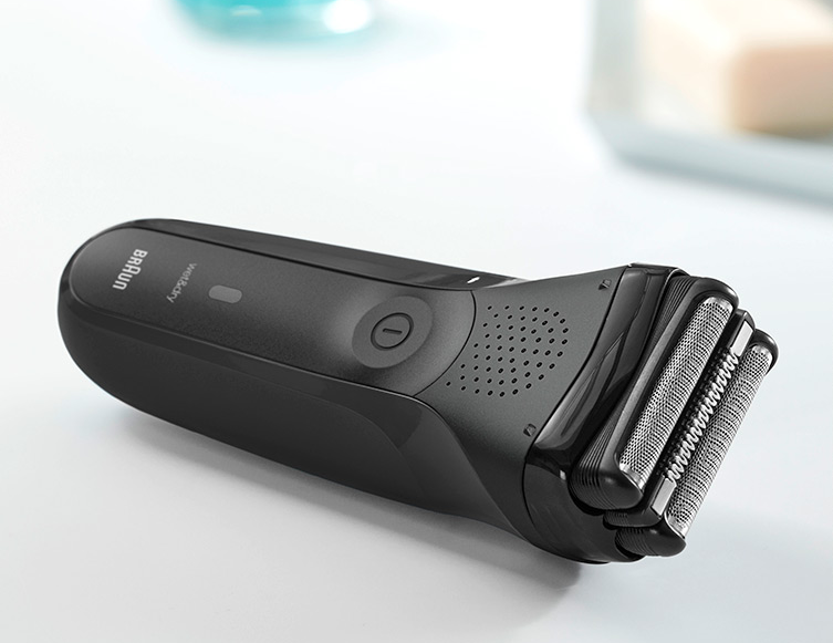 德国博朗3系301s全身水洗三刀头剃须刀