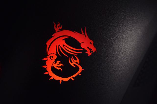 专为fps而生微星msigm50游戏鼠标体验