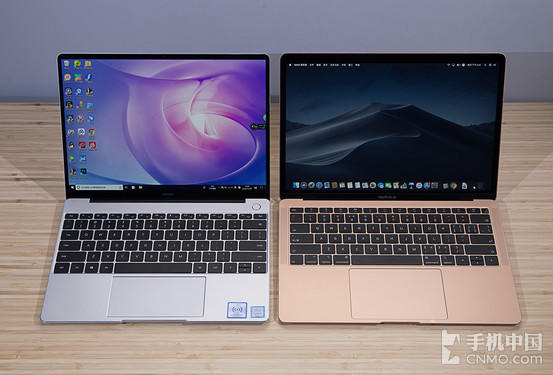 HUAWEI MateBook 13（左）Apple MacBook Air 2018款（右）