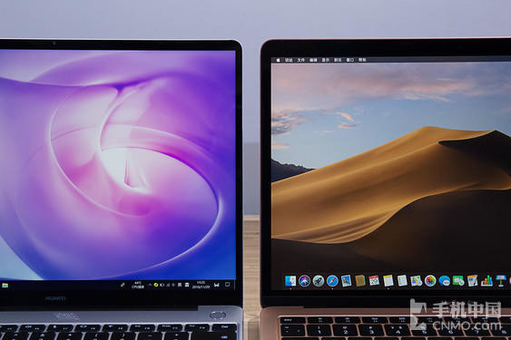 HUAWEI MateBook 13（左）Apple MacBook Air 2018款（右）