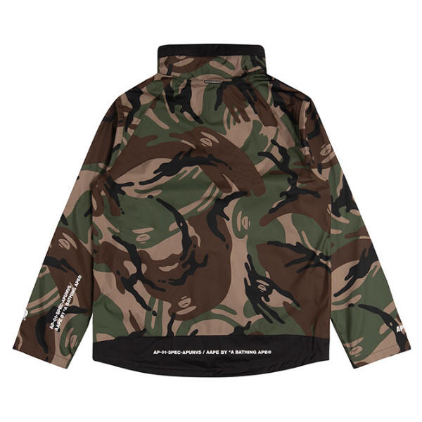 aape 迷彩薄款夹克