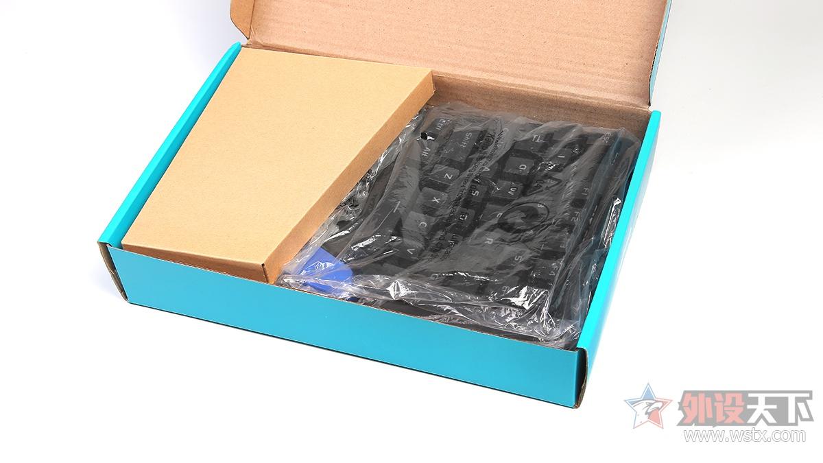 雷柏V550 RGB单手背光游戏键盘评测：自主轴体