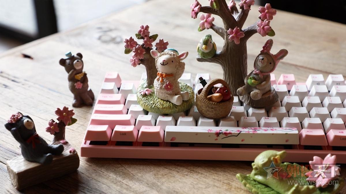 阿米洛“桜”主题键盘图赏简评：倾力绽放    