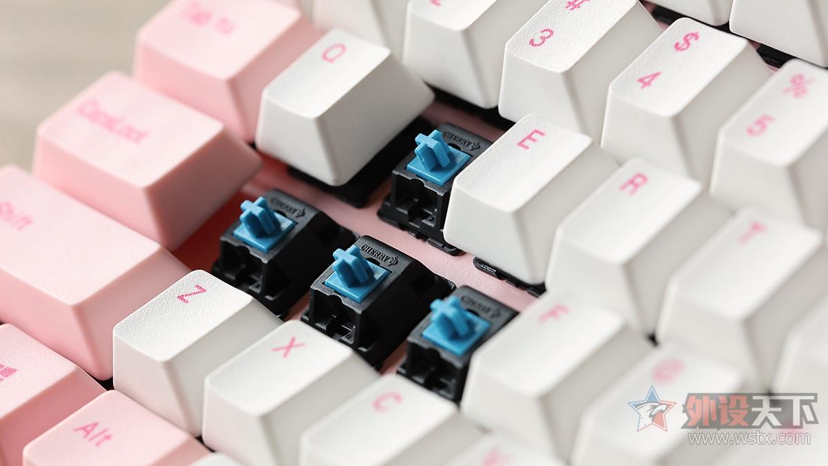 阿米洛“桜”主题键盘图赏简评：倾力绽放    