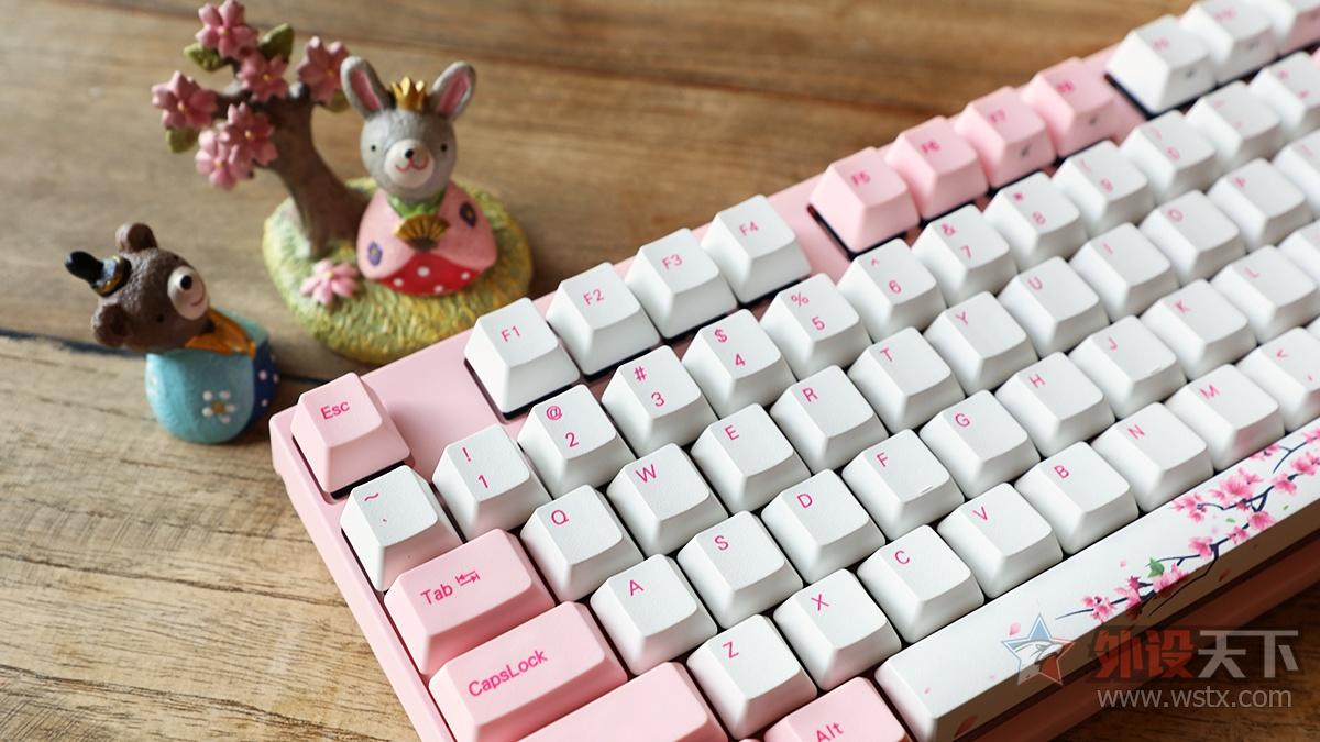 阿米洛“桜”主题键盘图赏简评：倾力绽放    