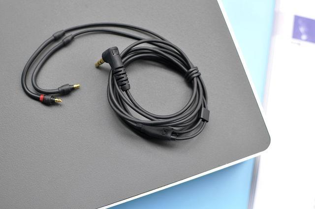 【图片11】来年恐让国产耳机集体跳水，森海IE40PRO评测