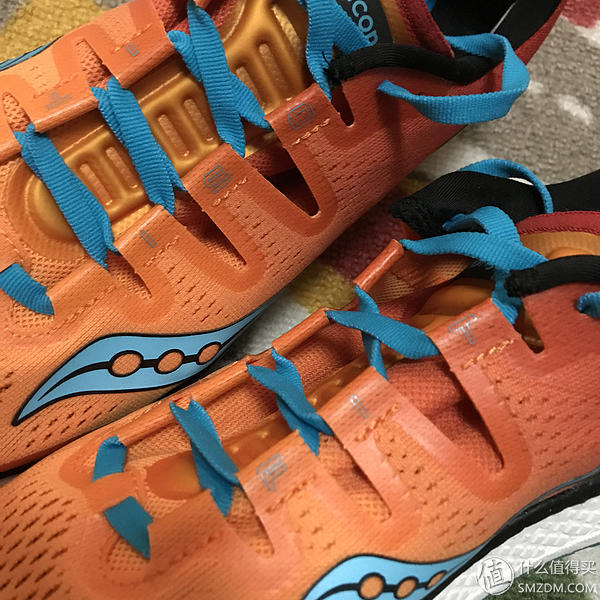 脚感无敌！Saucony 圣康尼 FREEDOM ISO 跑步鞋