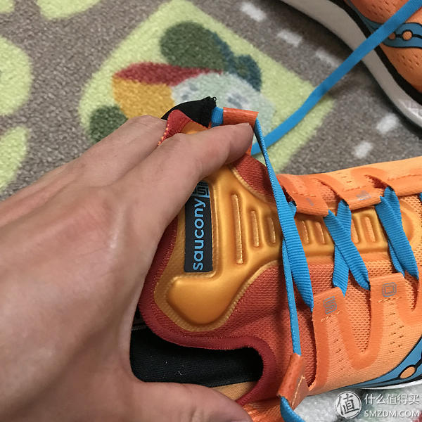 脚感无敌！Saucony 圣康尼 FREEDOM ISO 跑步鞋
