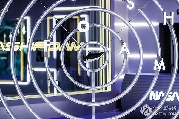 “虫洞”跑鞋测评—安踏ANTA 携手 NASA联袂出击