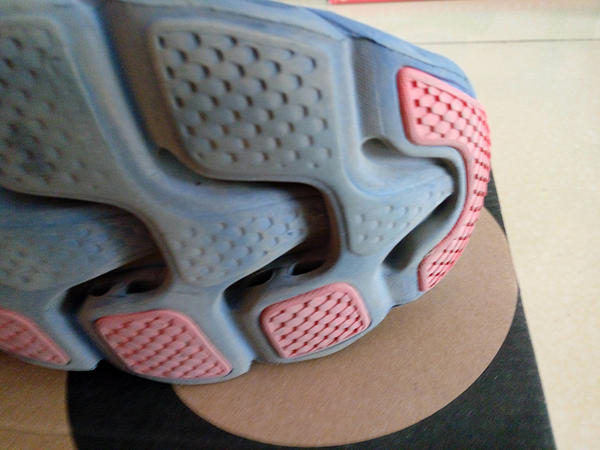 一双舒适的慢跑鞋：LI-NING 李宁 弧五代 深度使用测评（李宁系列测评第一期）