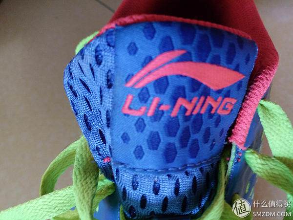 一双舒适的慢跑鞋：LI-NING 李宁 弧五代 深度使用测评（李宁系列测评第一期）