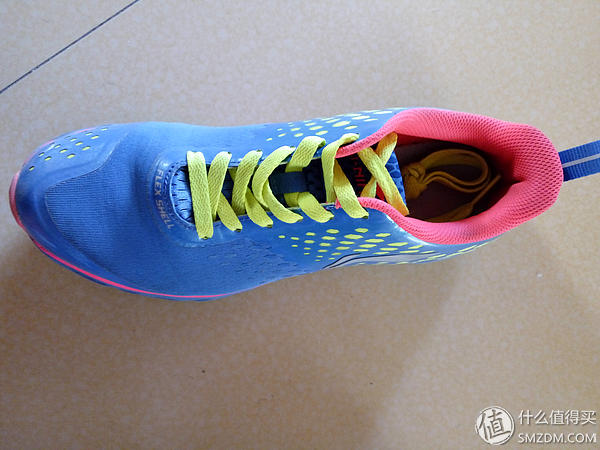 一双舒适的慢跑鞋：LI-NING 李宁 弧五代 深度使用测评（李宁系列测评第一期）