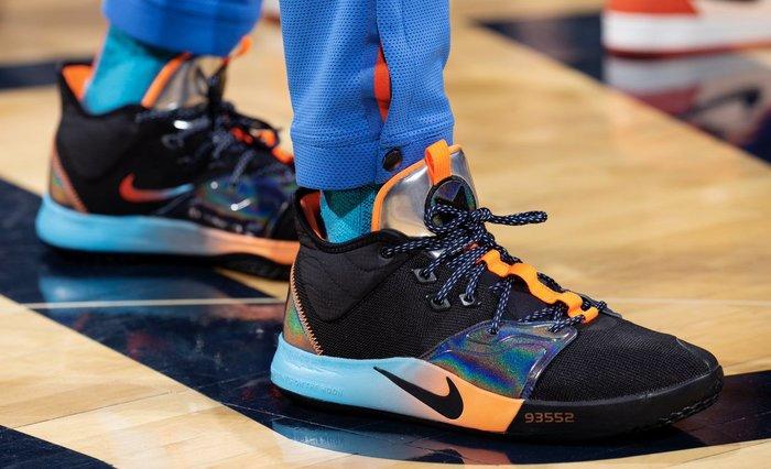 近赏保罗·乔治脚下新配色nike pg 3 pe