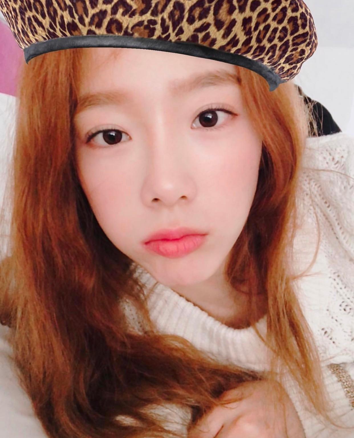 其实韩国女星中拥有傲人身材的还有很多李宣美的美腿和 black pink