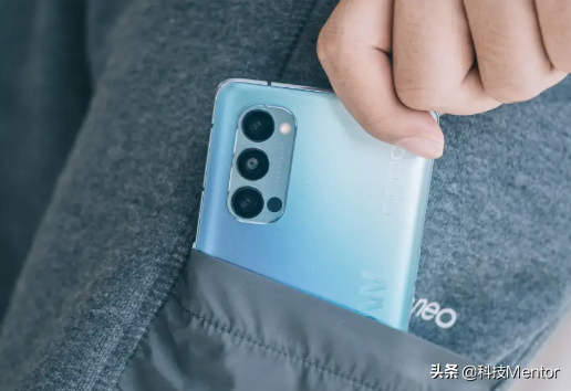 同为国产机的opporeno4pro和vivox50pro千万别选错