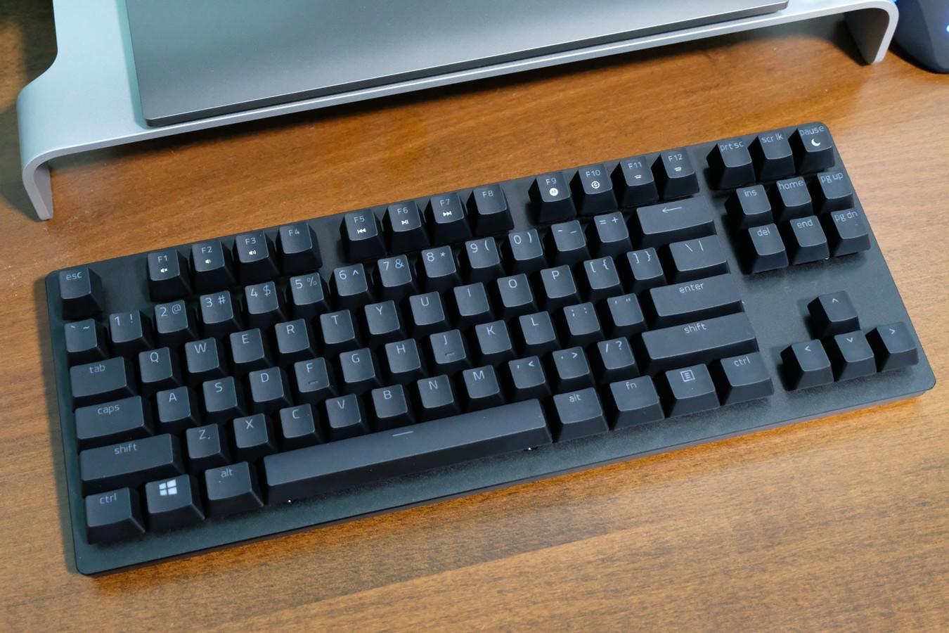 razer雷蛇 猎魂光蛛竞技版线性光轴机械键盘 体验评测