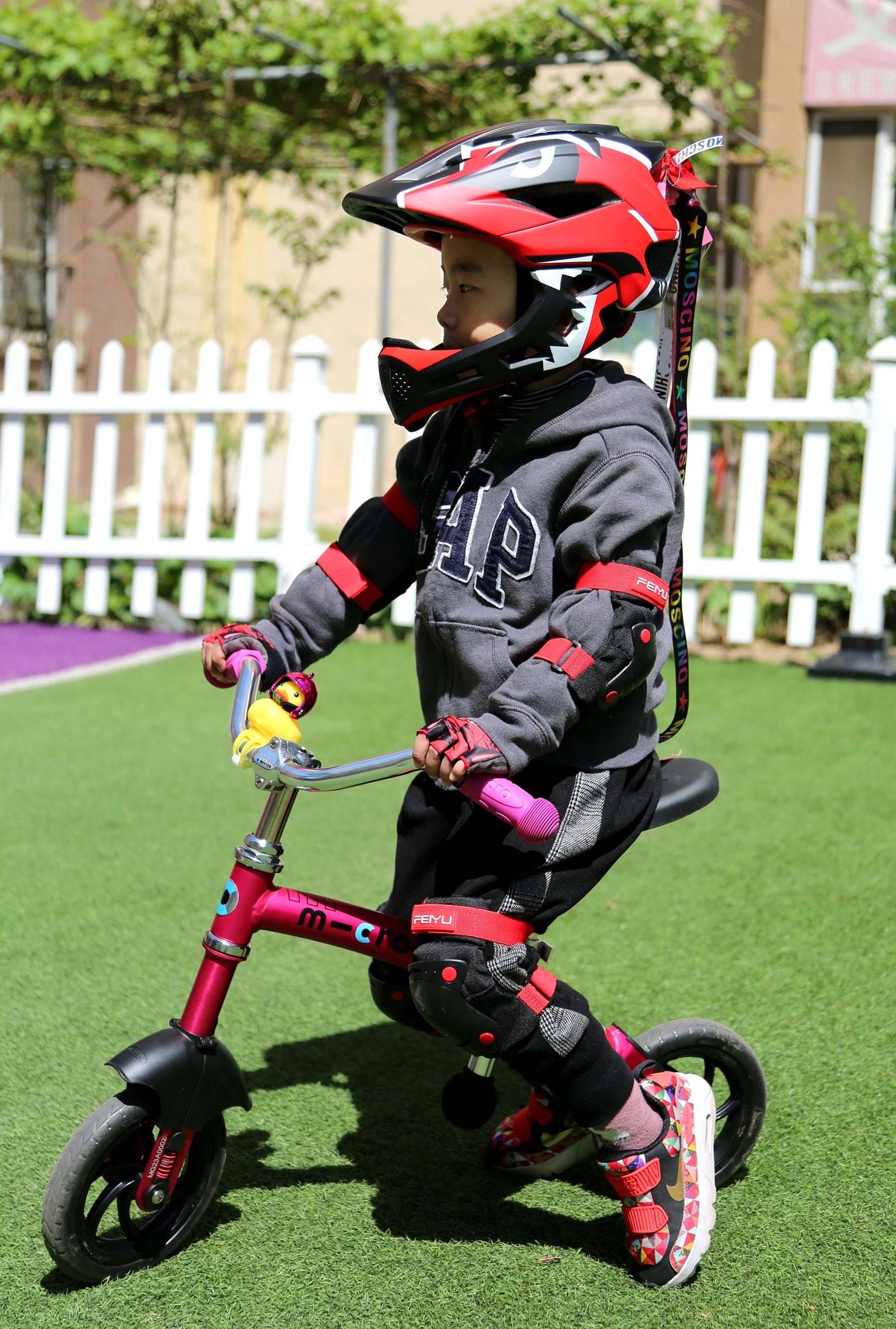 做风的孩子,锻炼平衡能力也能这么拉风:micro米高平衡车