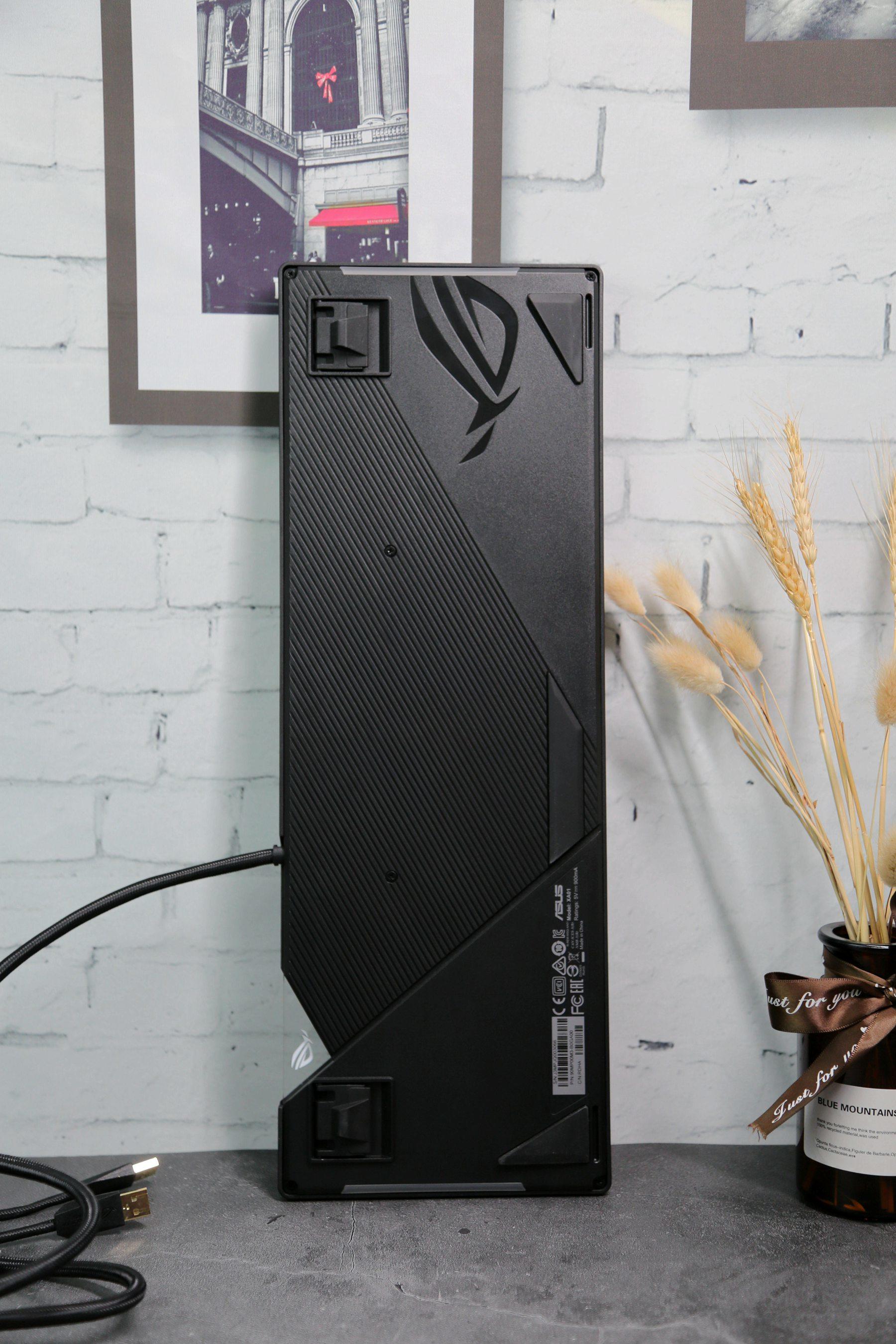 信仰附体 战场无敌:rog strix flare耀光机械键盘黑轴