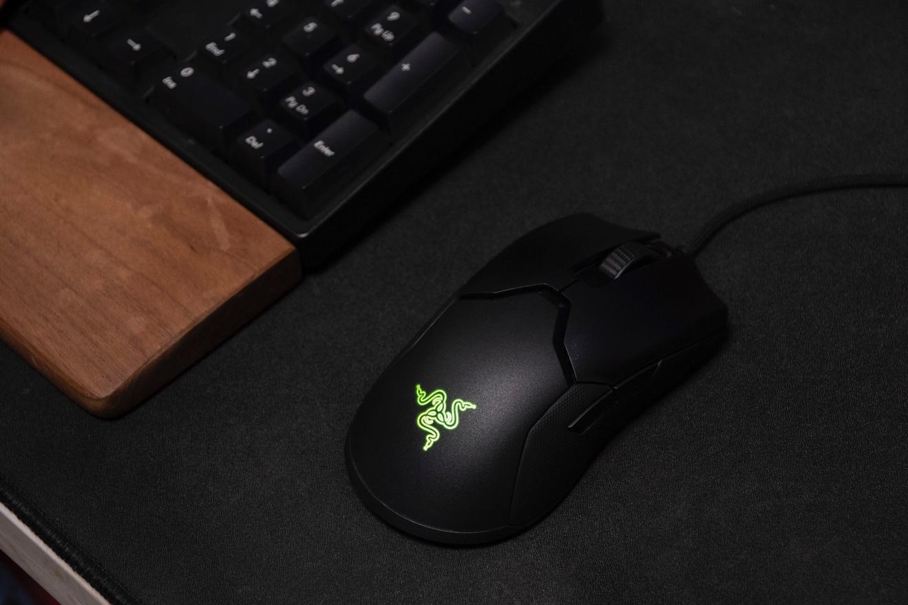 雷蛇 viper 毒蝰游戏鼠标体验
