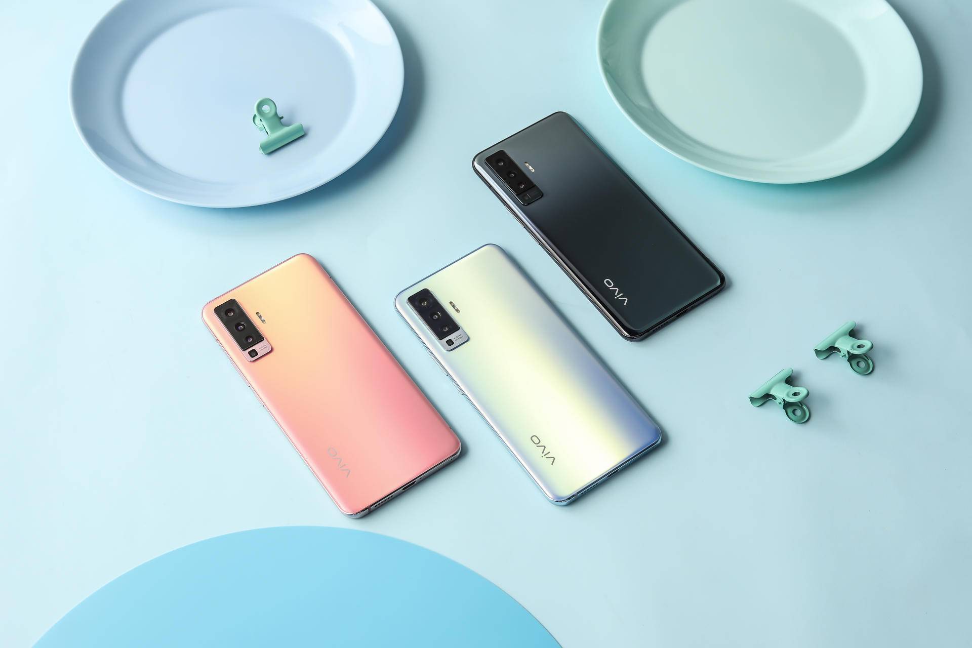 vivo x50如何?7.49mm超薄机身搭配绝美外观,堪称5g手机教科书