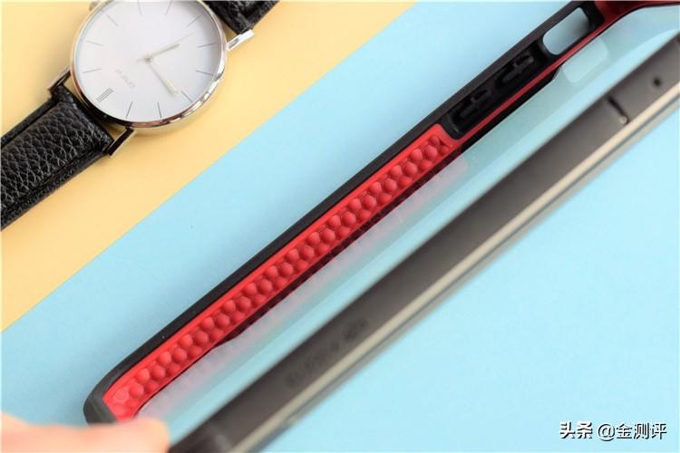 售价超200，这款iPhone xs max金属边框手机壳，你觉得如何？