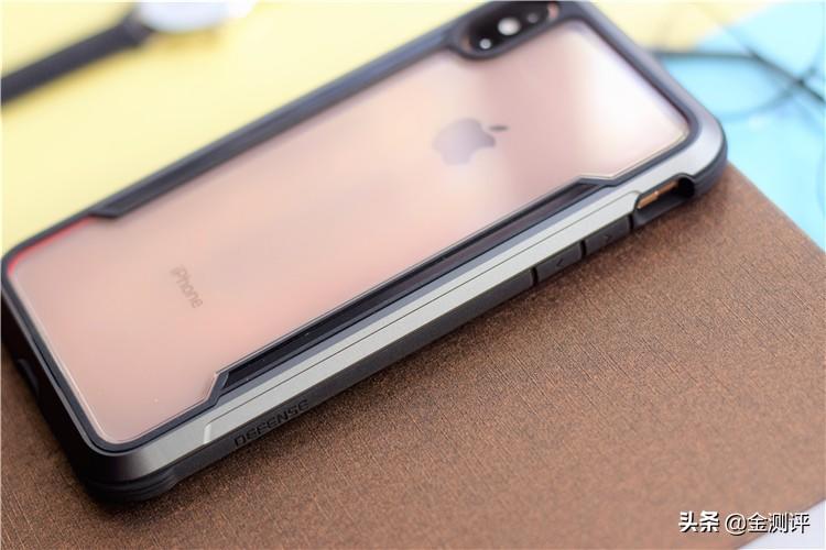 售价超200，这款iPhone xs max金属边框手机壳，你觉得如何？