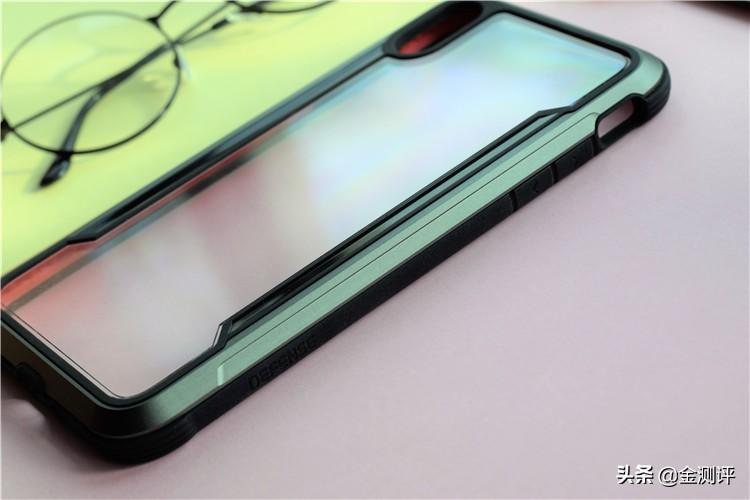 售价超200，这款iPhone xs max金属边框手机壳，你觉得如何？