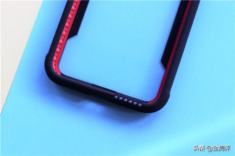 售价超200，这款iPhone xs max金属边框手机壳，你觉得如何？