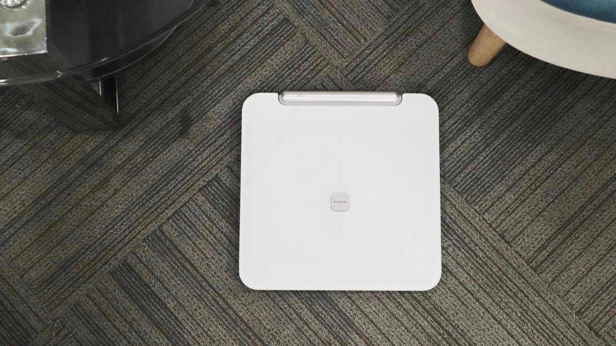 华为体脂秤2pro深度体验八电极设计一键生成体成分报告