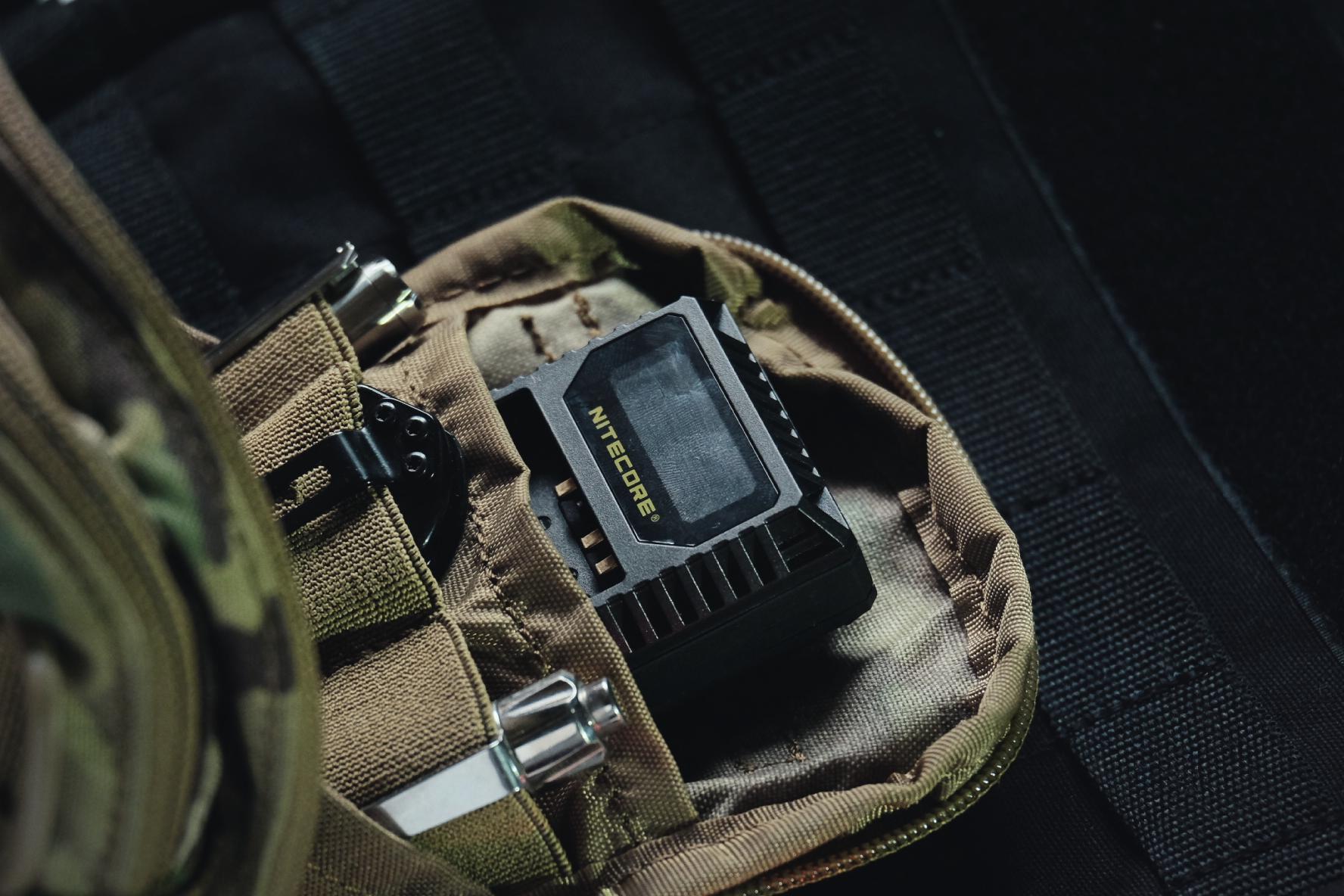 nitecore fx1充电器——我的富士相机户外充电福音