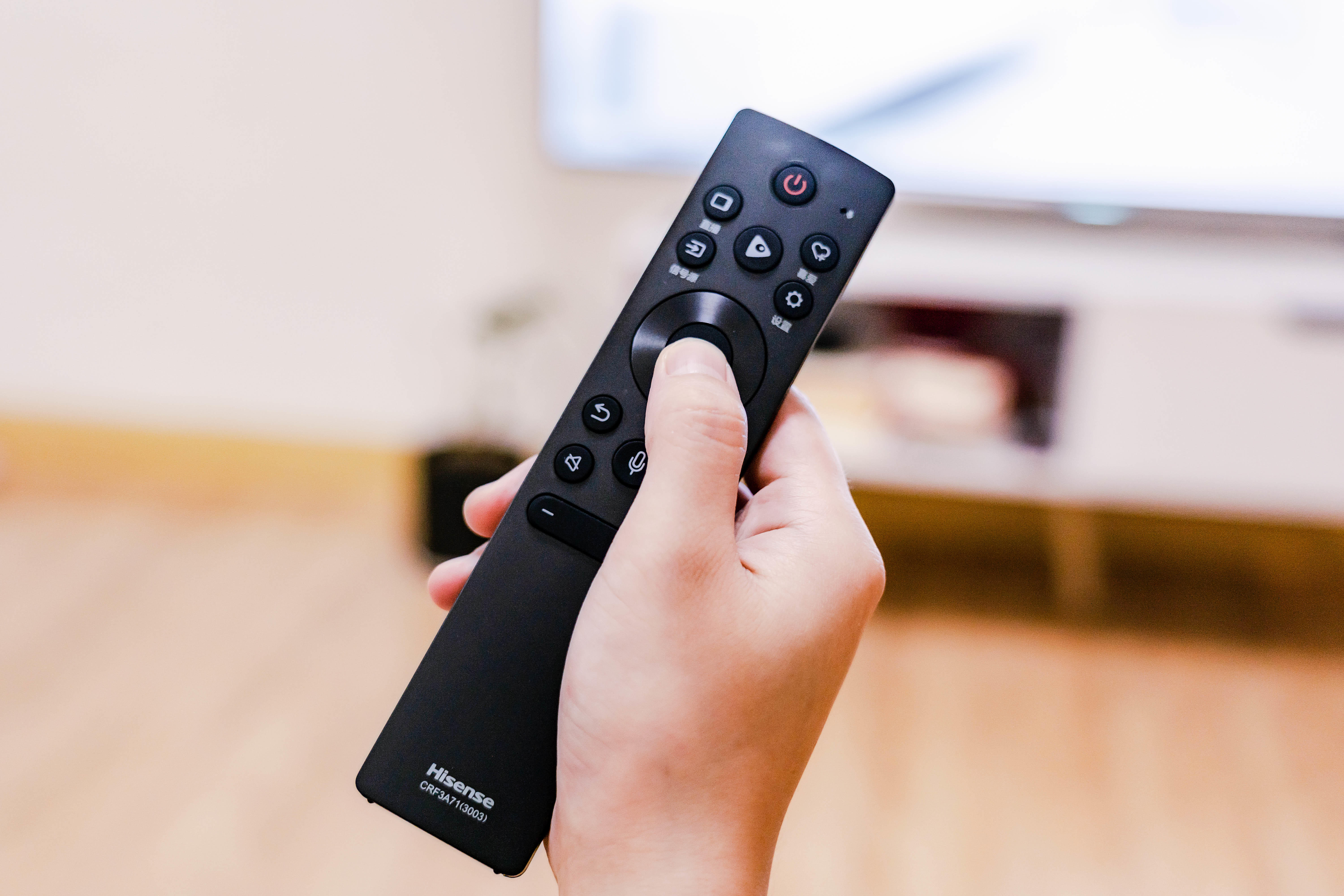 海信e75f游戏电视体验游戏主机玩家的福利之选