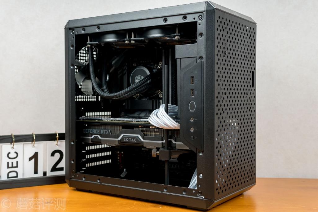 matx的身材却拥有atx的大肚量酷冷至尊q500l紧凑型atx机箱