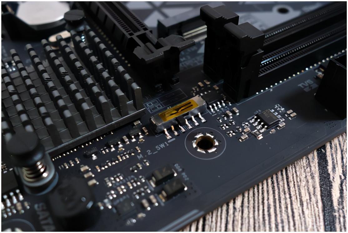 steam万圣节大促将至,用艾尔莎ea h410m-e玩转平台热门游戏