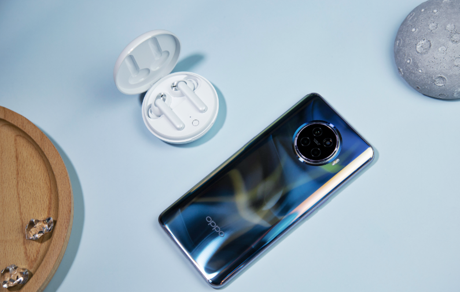 好看好快好用,oppo enco w31耳机简评:年轻人的第一件sss级装备