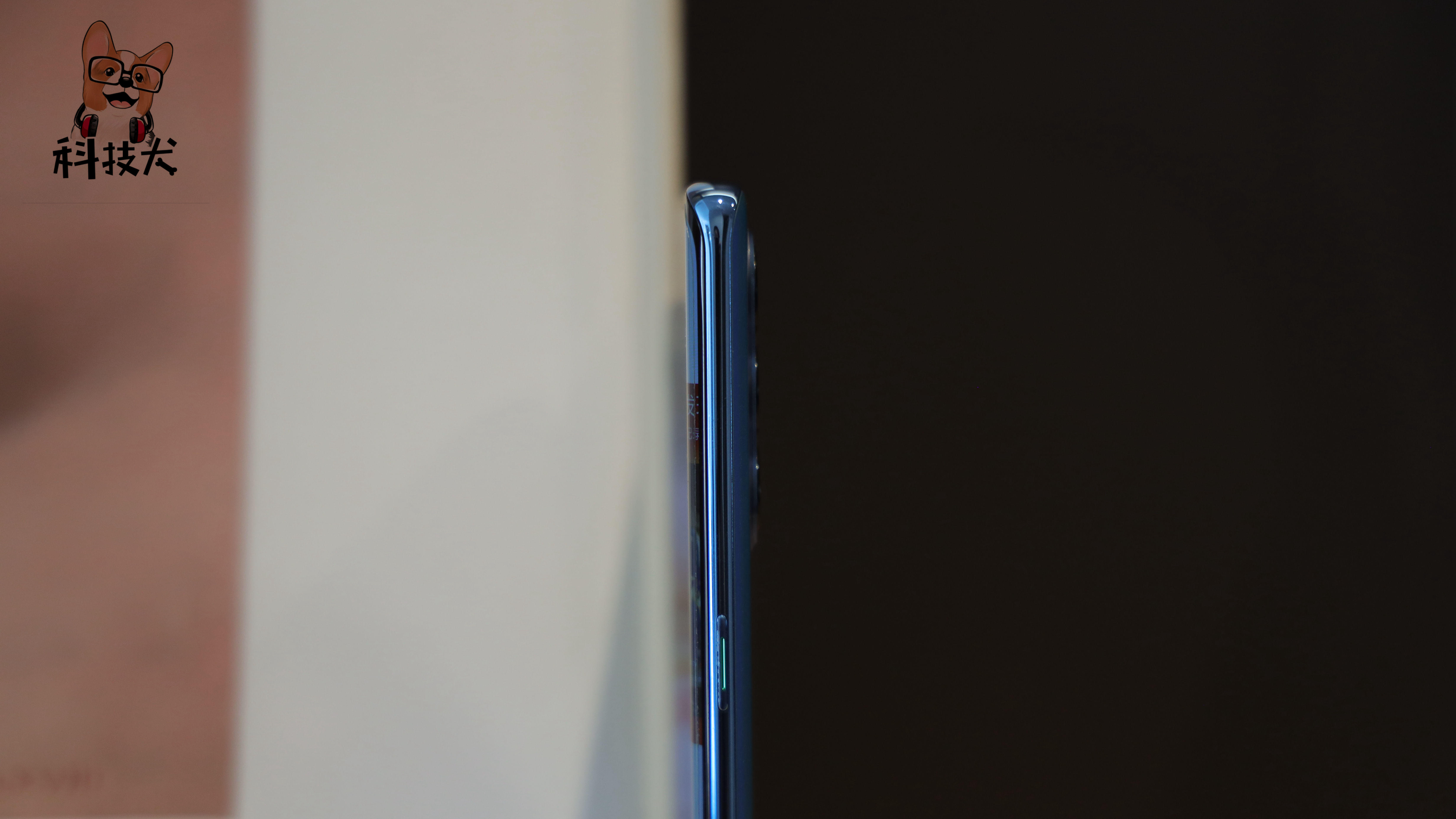OPPO Reno5 Pro（极光蓝）开箱：星钻工艺 太美了