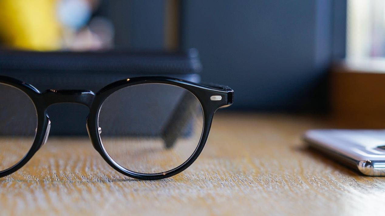 华为智能眼镜二代体验:新增高清录音和面对面翻译,vlog必备