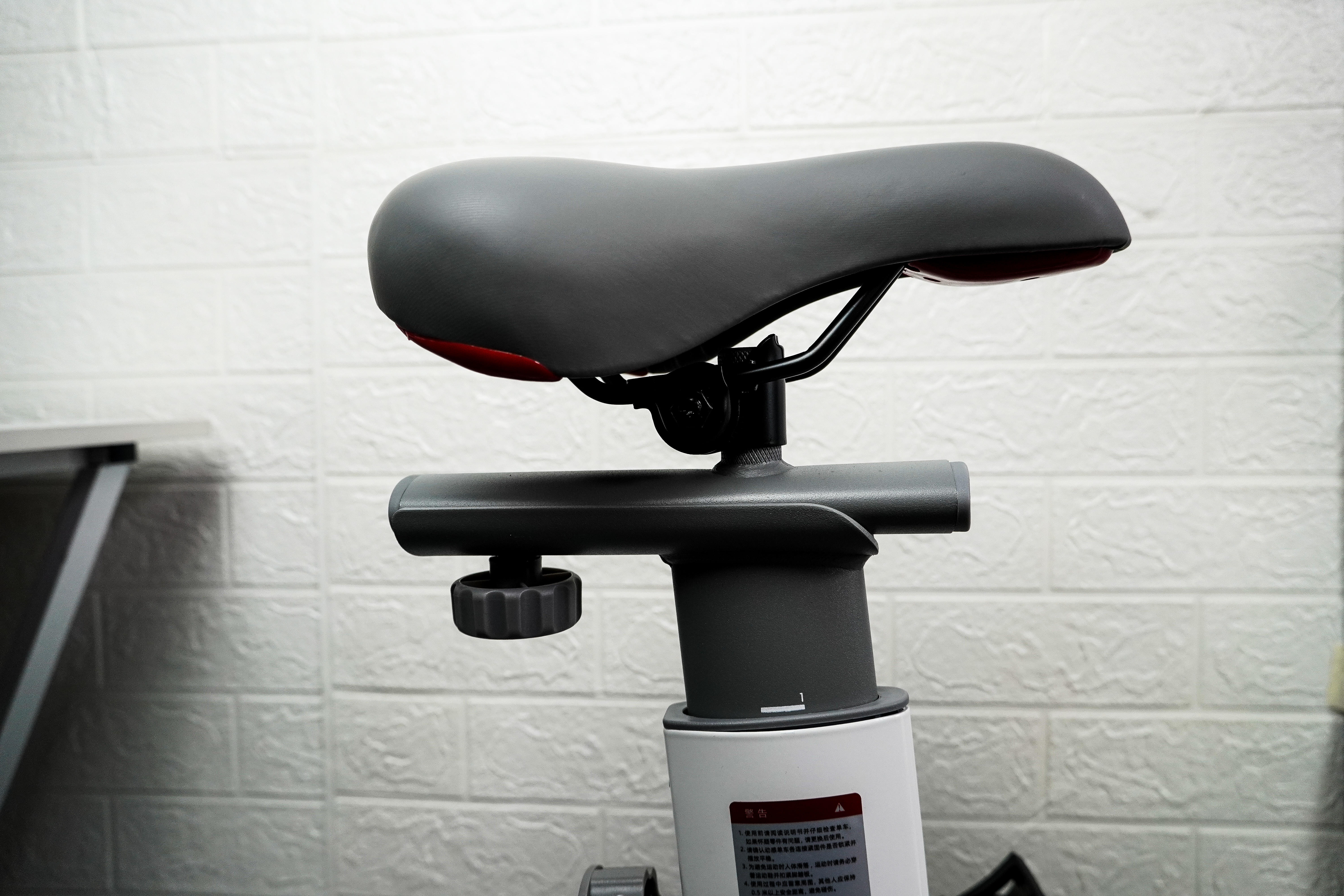 yesoul野小兽s1动感单车骑行健身畅玩无忧