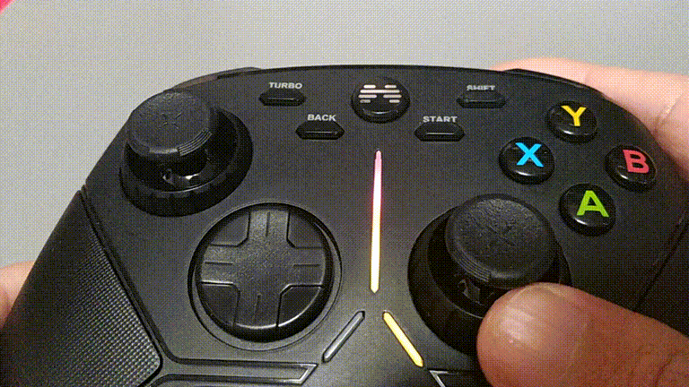 灵敏可调 机械触感 —北通阿修罗3游戏手柄无线版-识物