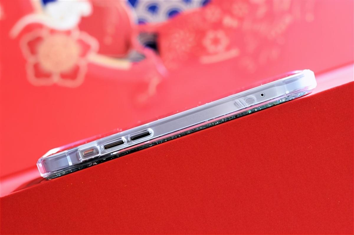 新年换新装，iPhone 12保护套1000入5款，喜欢哪个
