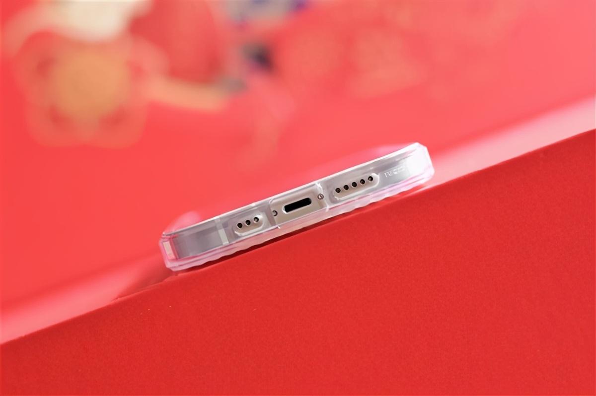 新年换新装，iPhone 12保护套1000入5款，喜欢哪个